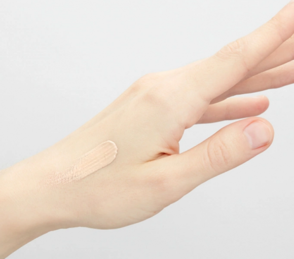 Тональная основа - сыворотка Lamel Professional - Smart Skin Serum Tinted Foundation, тон 401 Porcelain Тональная основа - сыворотка Lamel Professional - Smart Skin Serum Tinted Foundation, тон 401 Porcelain