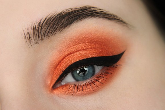 Тени для век Tammy Tanuka "Янтарная Прорицательница" - серия Русалки, 1 мл Тени для век Tammy Tanuka "Янтарная Прорицательница" - серия Русалки, 1 мл