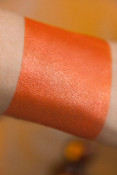 Тени для век Tammy Tanuka "Янтарная Прорицательница" - серия Русалки, 1 мл Тени для век Tammy Tanuka "Янтарная Прорицательница" - серия Русалки, 1 мл