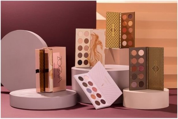 Набор из 4 палеток теней Zoeva - The Collection Coffret - Elegantly Yours