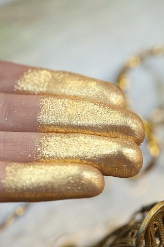 Тени для век Tammy Tanuka "Купающаяся в Роскоши" - коллекция Кочевницы Пустыни, 1 мл Тени для век Tammy Tanuka "Купающаяся в Роскоши" - коллекция Кочевницы Пустыни, 1 мл