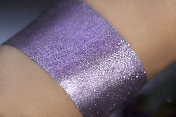 Тени для век Tammy Tanuka "Примеряющая Драконий Венец" - серия Повелительницы Драконов, 1 мл Тени для век Tammy Tanuka "Примеряющая Драконий Венец" - серия Повелительницы Драконов, 1 мл