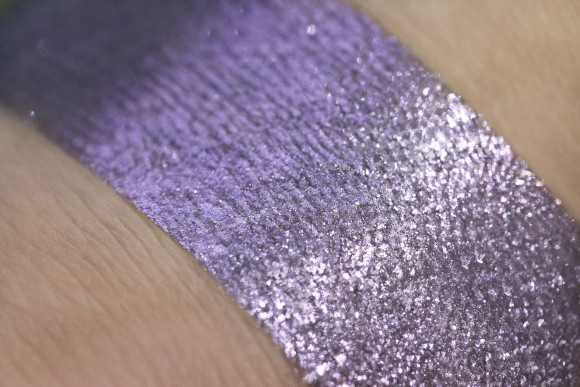 Тени для век Tammy Tanuka "Примеряющая Драконий Венец" - серия Повелительницы Драконов, 1 мл Тени для век Tammy Tanuka "Примеряющая Драконий Венец" - серия Повелительницы Драконов, 1 мл