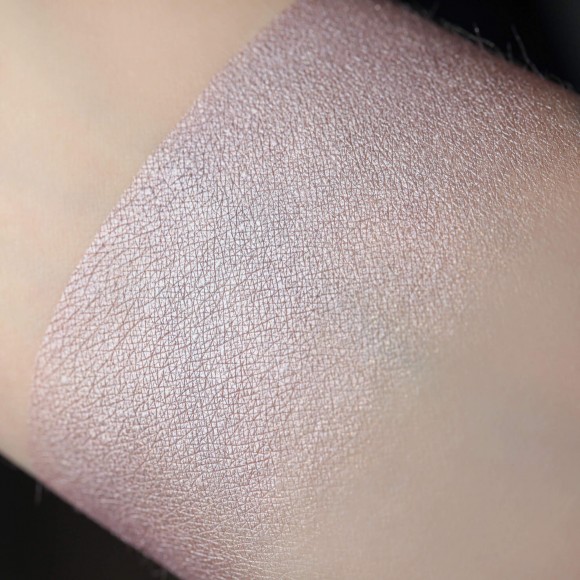 Тени для век Tammy Tanuka "Названная в Честь Поэта" - локация Горная Деревушка, 1 мл