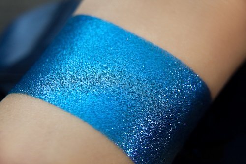 Тени для век Tammy Tanuka "Сияющая Всадница Ночи" - коллекция Нежить, 1 мл Тени для век Tammy Tanuka "Сияющая Всадница Ночи" - коллекция Нежить, 1 мл