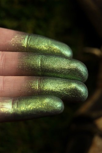 Тени для век Tammy Tanuka "Наездница на Лесном Драконе" - коллекция Духи, 1 мл Тени для век Tammy Tanuka "Наездница на Лесном Драконе" - коллекция Духи, 1 мл