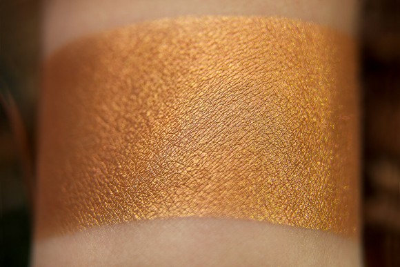 Тени для век Tammy Tanuka "Сладкоголосая Сирена" - коллекция Русалки, 1 мл Тени для век Tammy Tanuka "Сладкоголосая Сирена" - коллекция Русалки, 1 мл