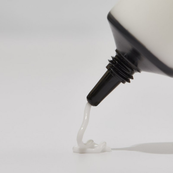 Смягчающая основа в тубе PROMAKEUP laboratory SLEEK SKIN, 50 мл Смягчающая основа в тубе PROMAKEUP laboratory SLEEK SKIN, 50 мл