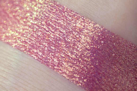 Тени для век Tammy Tanuka "Презирающая Опасности" - локация Драконий Пик, 1 мл