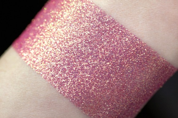 Тени для век Tammy Tanuka "Презирающая Опасности" - локация Драконий Пик, 1 мл