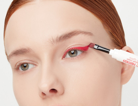 Подводка кремовая цветная Estrade водостойкая - Сolor fantasy, тон 06 Вишневый Подводка кремовая цветная Estrade водостойкая - Сolor fantasy, тон 06 Вишневый