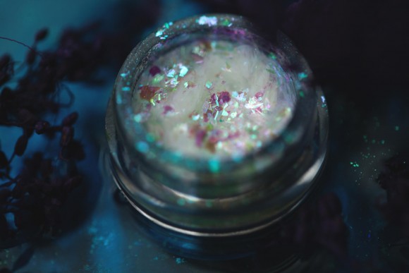 Тени для век Tammy Tanuka - Серия Фейская Пыльца: Бирюзовая Пыльца, 0.2 мл Тени для век Tammy Tanuka - Серия Фейская Пыльца: Бирюзовая Пыльца, 0.2 мл