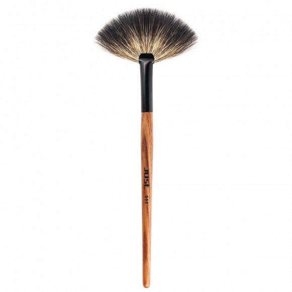 Кисть веерная JUST - № 111 (ворс енота) Кисть веерная JUST - № 111 (ворс енота)