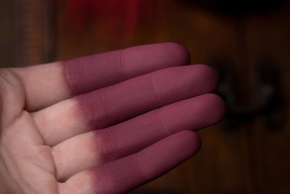 Тени для век Tammy Tanuka "Обладающая Властью" - локация Темный Замок, 1 мл