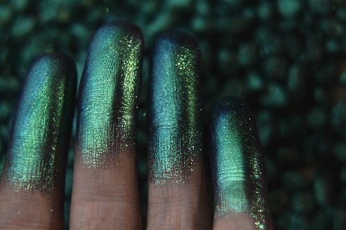 Тени для век Tammy Tanuka "Собирательница Душ" - коллекция Нежить, 1 мл Тени для век Tammy Tanuka "Собирательница Душ" - коллекция Нежить, 1 мл