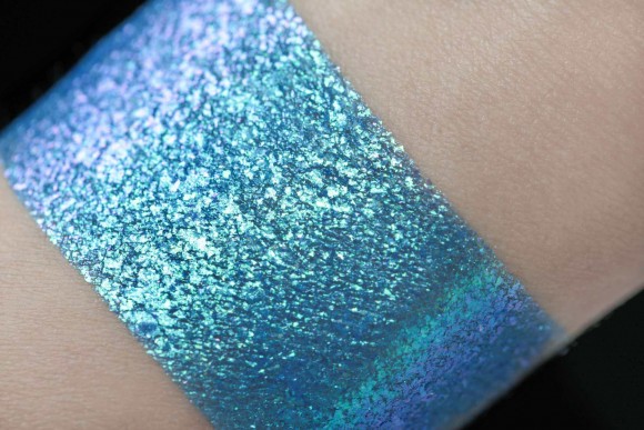 Тени для век Tammy Tanuka "Афалина" - локация Беспокойное Море, 0.5 мл Тени для век Tammy Tanuka "Афалина" - локация Беспокойное Море, 0.5 мл