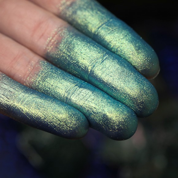 Тени для век Tammy Tanuka "Обличитель" - локация Беспокойное Море, 1 мл Тени для век Tammy Tanuka "Обличитель" - локация Беспокойное Море, 1 мл