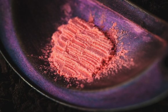 Тени для век Tammy Tanuka "Опасная Детка" - серия Духи, 1 мл Тени для век Tammy Tanuka "Опасная Детка" - серия Духи, 1 мл