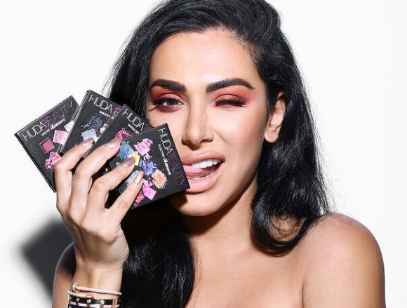 Палетка теней Huda Beauty - Gemstone Obsessions Palette Палетка теней Huda Beauty - Gemstone Obsessions Palette