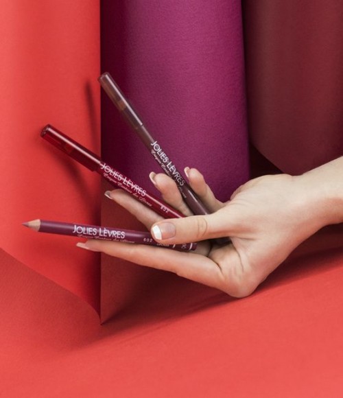 Карандаш для губ VIVIENNE SABO - Jolies Levres - 110 винный Карандаш для губ VIVIENNE SABO - Jolies Levres - 110 винный