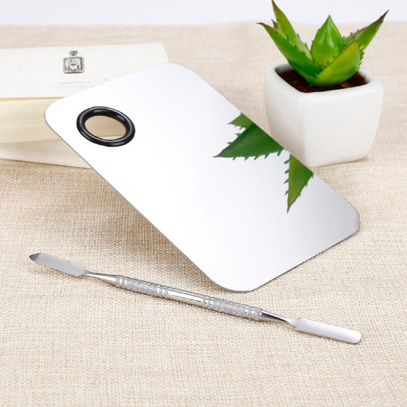 Палитра металлическая для смешивания косметики + шпатель Палитра металлическая для смешивания косметики + шпатель