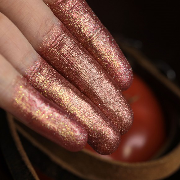 Тени для век Tammy Tanuka "Помидорный Вор" - локация Драконий Пик, 1 мл