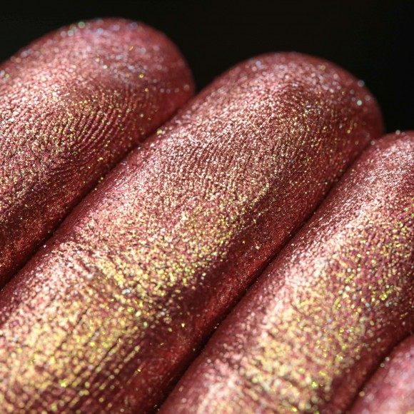 Тени для век Tammy Tanuka "Помидорный Вор" - локация Драконий Пик, 1 мл