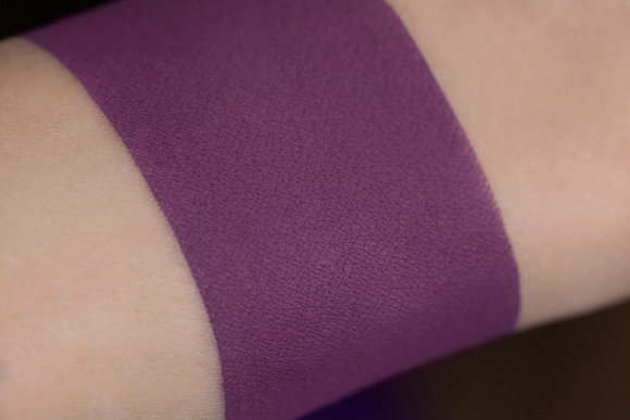 Тени для век Tammy Tanuka "Нонконформистка", локация Темный Замок, 1 мл Тени для век Tammy Tanuka "Нонконформистка", локация Темный Замок, 1 мл