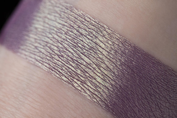 Тени для век Tammy Tanuka "Посвятившая Себя Науке" локация Горная Деревушка, 1 мл