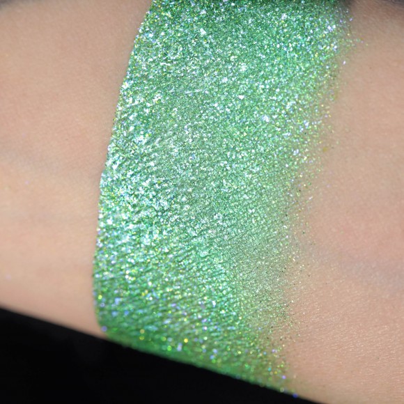 Тени для век Tammy Tanuka "Воскуривающая Фимиам" - локация Туманные Земли, 0.5 мл Тени для век Tammy Tanuka "Воскуривающая Фимиам" - локация Туманные Земли, 0.5 мл